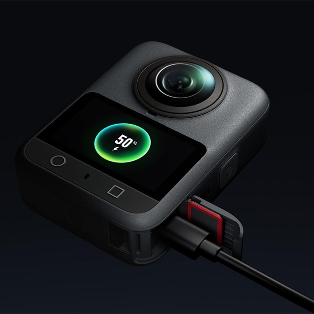 DJI Osmo 360 Adventure Combo Black