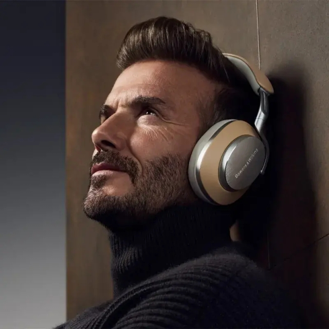 Bowers & Wilkins Px8 Wireless ANC over ear headphones Dark Forest