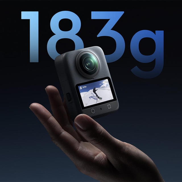 DJI Osmo 360 Standard Combo Black