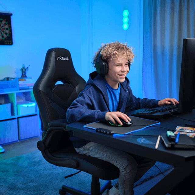 Trust Gaming Chair GXT703 Riye 25128 Black