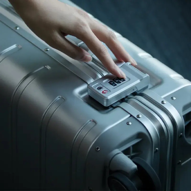 Xiaomi Metal Carry-on Luggage 20 XNA4106GL Silver