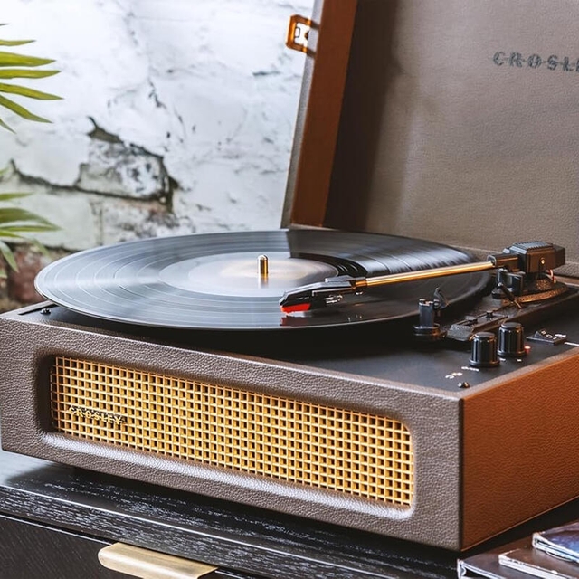 Crosley Voyager Turntable Washed Blue