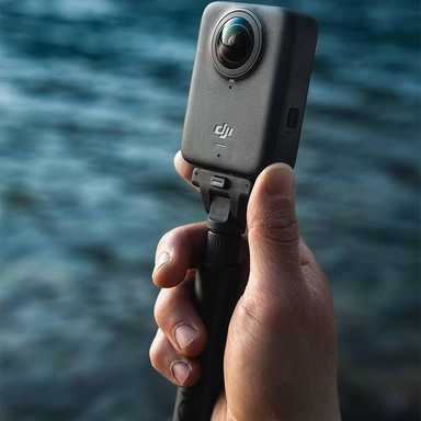 DJI Osmo 360 Adventure Combo Black